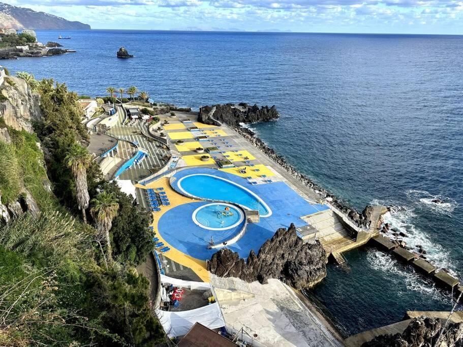 Super Cliff Διαμέρισμα Φουνκάλ Εξωτερικό φωτογραφία